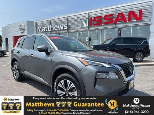 2022 Nissan Rogue SV