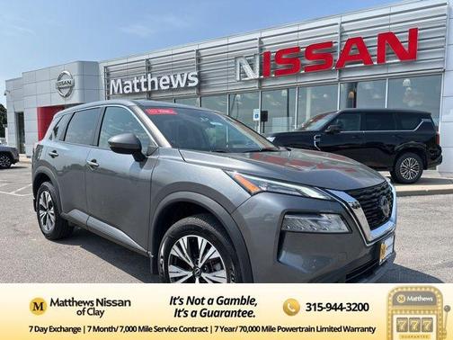 2022 Nissan Rogue SV