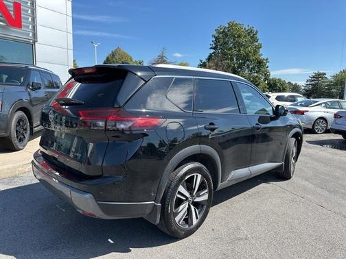 2024 Nissan Rogue SL
