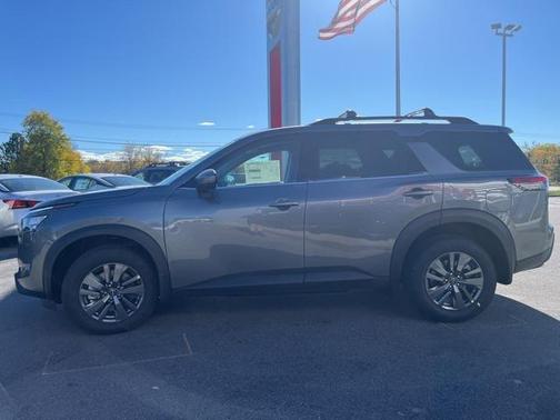 2025 Nissan Pathfinder SV 4WD