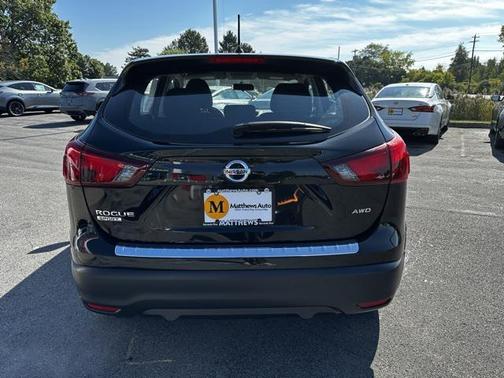 2018 Nissan Rogue Sport S