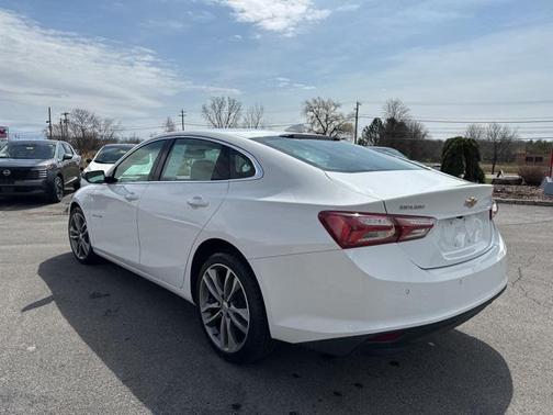 2024 Chevrolet Malibu FWD 2LT