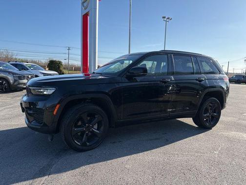 2023 Jeep Grand Cherokee Altitude