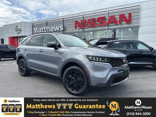 Everlasting Silver 2021 Kia Sorento S