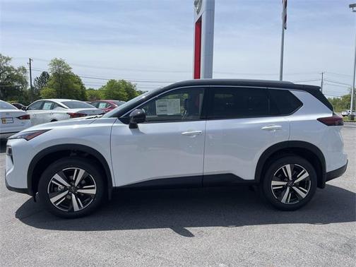 2025 Nissan Rogue SL