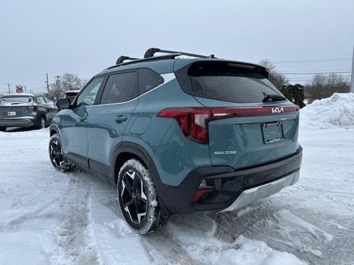 2024 Kia Seltos EX