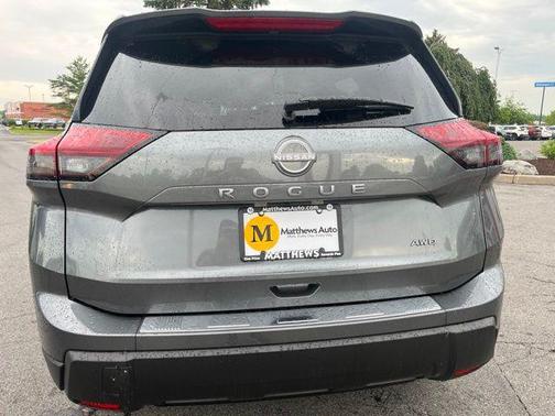 Gun Metallic 2026 Nissan Rogue SV
