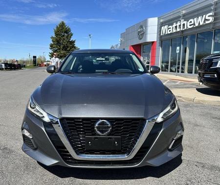 2022 Nissan Altima 2.5 SV