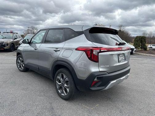 2024 Kia Seltos LX