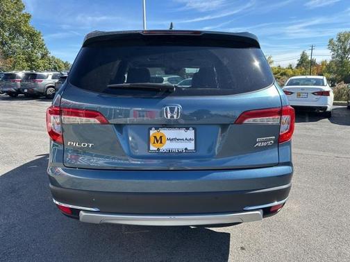 2019 Honda Pilot Touring 8-Passenger