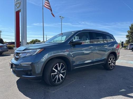 2019 Honda Pilot Touring 8-Passenger