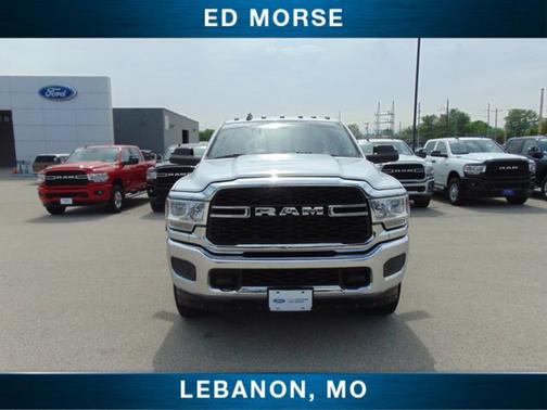 Bright White Clearcoat 2019 RAM 3500 TRADESMAN