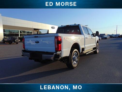 2023 Ford F-350 LARIAT SUPER DUTY