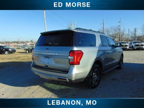 ICONIC SILVER METALLIC 2024 Ford Expedition XLT