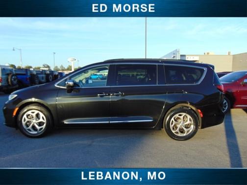 2022 Chrysler Pacifica LIMITED