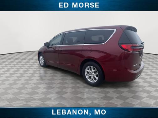 Velvet Red Pearlcoat 2023 Chrysler Pacifica TOURING L
