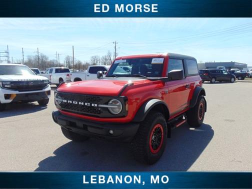 RACE RED 2022 Ford Bronco WILDTRAK