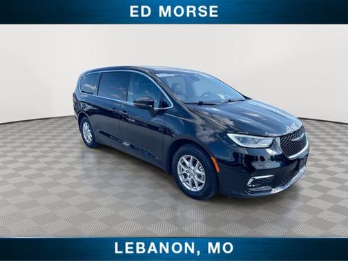 Diamond Black 2025 Chrysler Pacifica SELECT