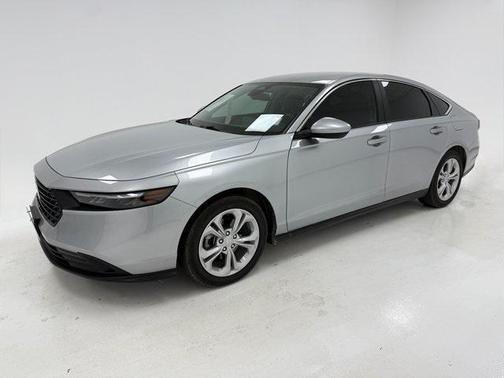 2025 Honda Accord LX 1.5T