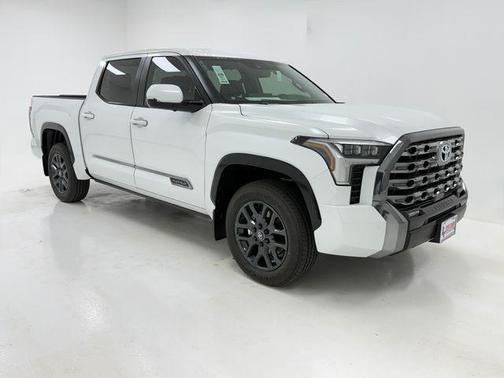 Wind Chill Pearl 2026 Toyota Tundra Platinum