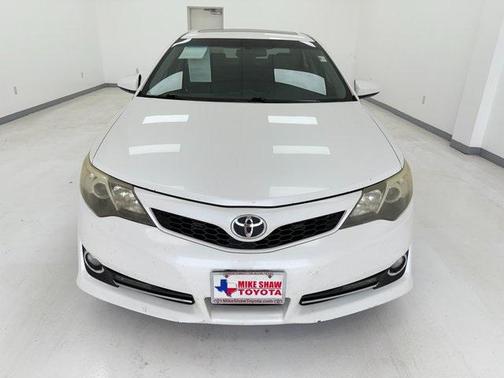 2012 Toyota Camry SE Limited Edition