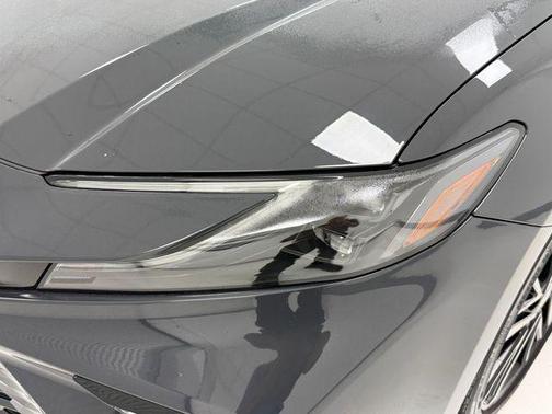 01l7/Lb20 2025 Toyota Camry XSE