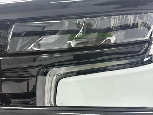 2023 Chevrolet Suburban 4WD Z71