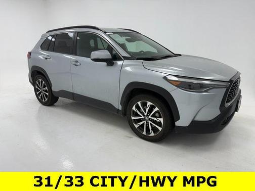 2024 Toyota Corolla Cross XLE