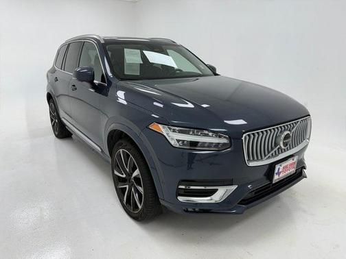 2023 Volvo XC90 B6 Plus 6-Seater