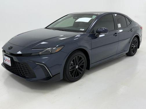 Dark Cosmos 2026 Toyota Camry SE