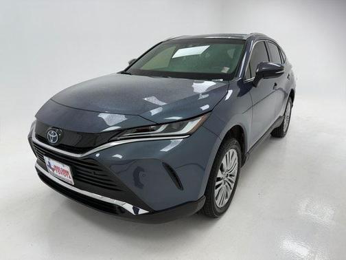 2022 Toyota Venza XLE