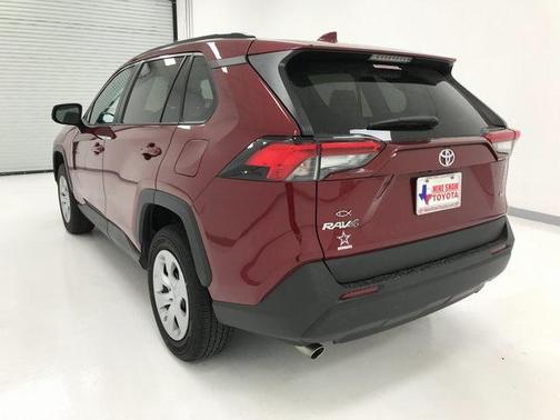 Pearl 2020 Toyota RAV4 LE