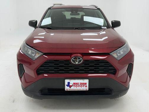 Pearl 2020 Toyota RAV4 LE