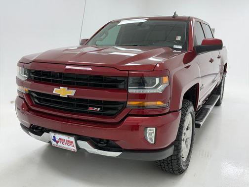 Cajun Red Tintcoat 2018 Chevrolet Silverado 1500 2LT