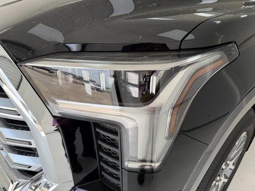 2025 Toyota Tundra Hybrid 1794 Edition