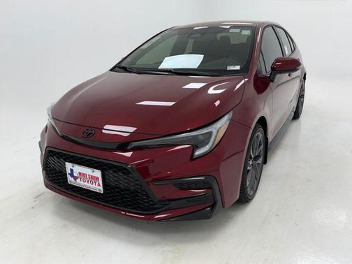 Pearl 2026 Toyota Corolla SE