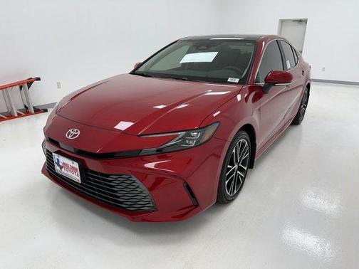 03u5 2025 Toyota Camry XLE
