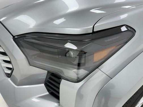 2026 Toyota Tacoma Hybrid Limited