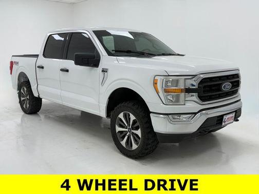 Oxford White 2022 Ford F-150 XLT