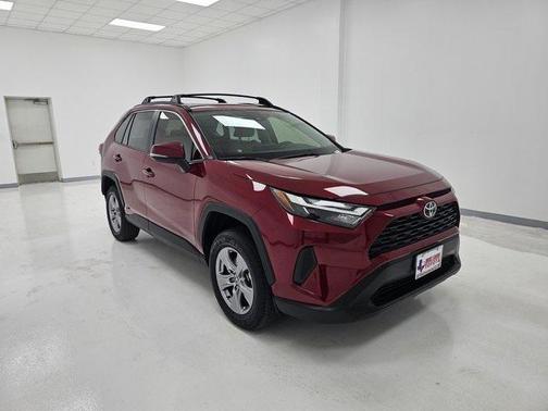 2025 Toyota RAV4 Hybrid XLE Premium