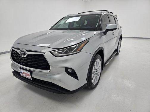 2024 Toyota Highlander Limited