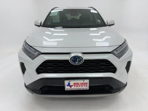 2024 Toyota RAV4 Hybrid SE