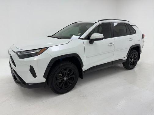 2024 Toyota RAV4 Hybrid SE