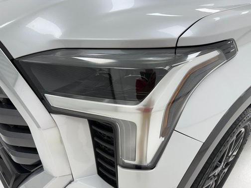 2022 Toyota Tundra Hybrid Limited