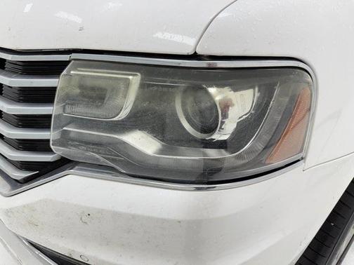 2015 Lincoln Navigator Base