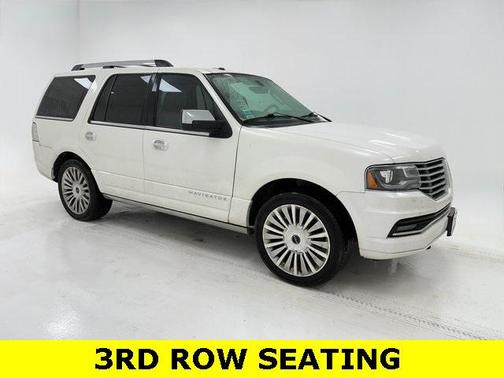 2015 Lincoln Navigator Base