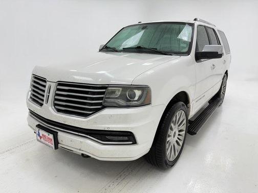 2015 Lincoln Navigator Base