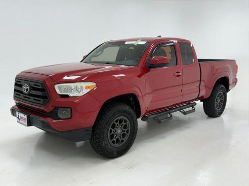 2016 Toyota Tacoma SR