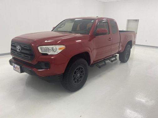 2016 Toyota Tacoma SR
