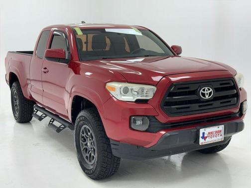 2016 Toyota Tacoma SR